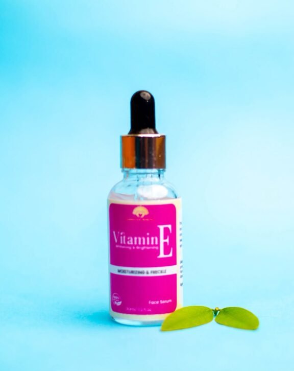 Vitamin E Whitening Face Serum